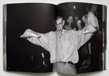 Peter J Walsh-RAVE ONE Re(Edition)