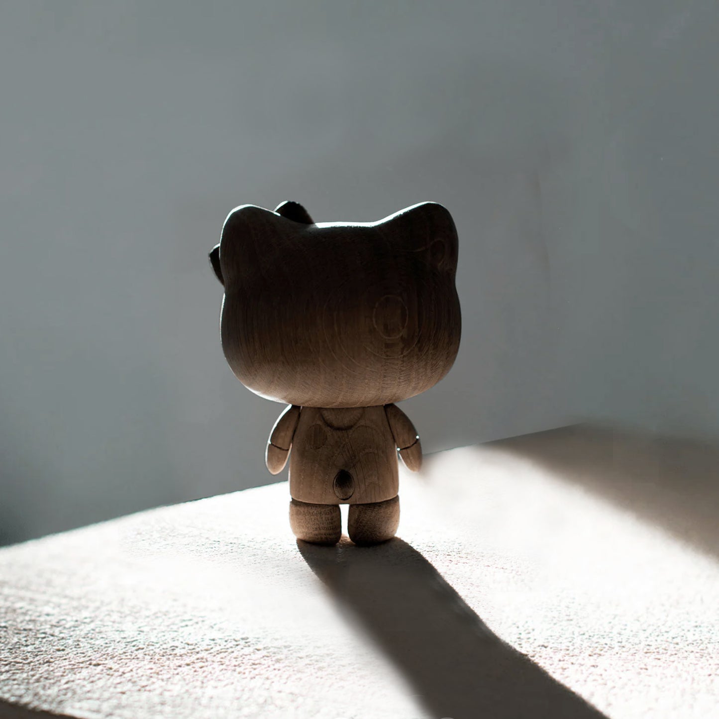 HELLO KITTY  OAK MINI