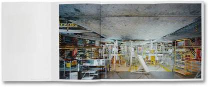 Thomas Struth-Nature & Politics