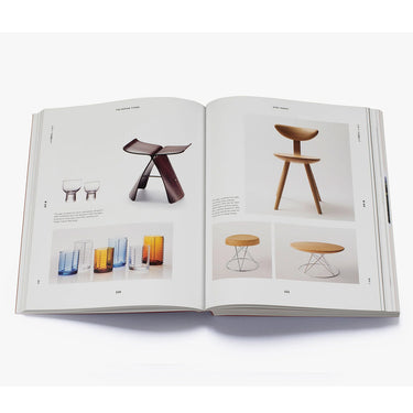 Japanese design since 1945 - A Complete Sourcebook